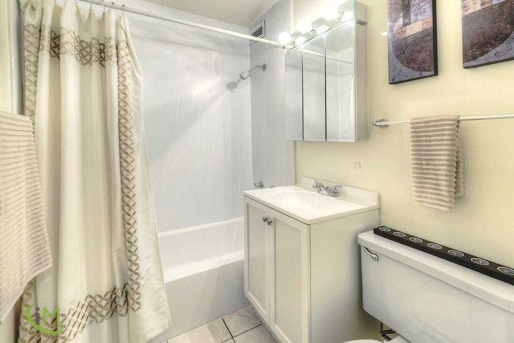 S King Dr #01-1211 - Photo 3 of 3