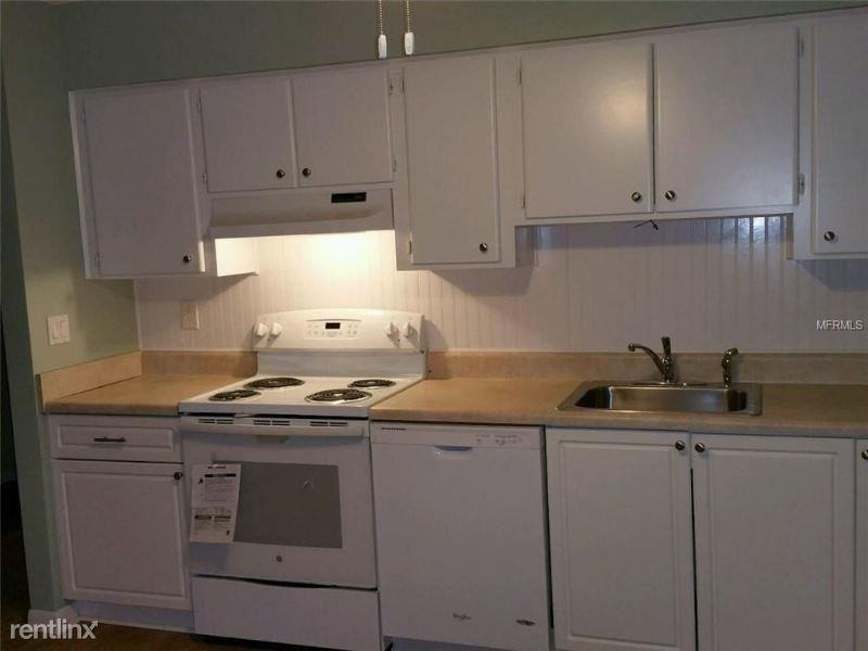 2066 2066 N Betty Lane Duplex - Photo 3 of 13