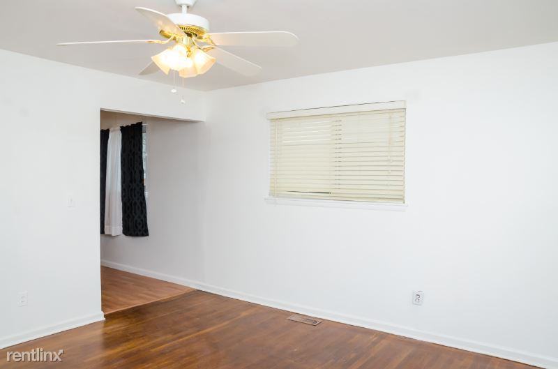 610 Eugene St - Photo 2 of 35