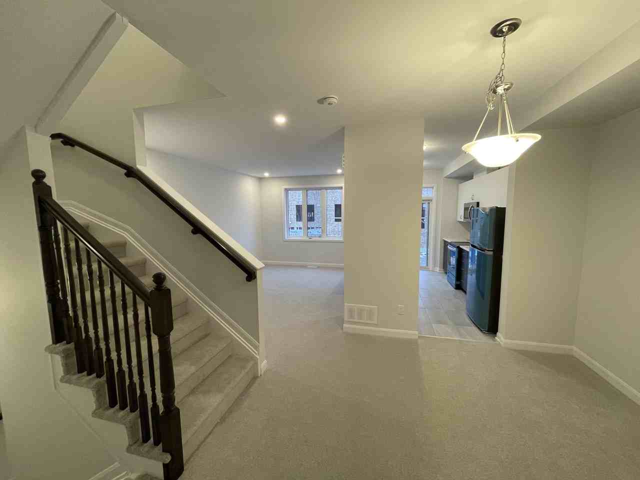 61 61 Teelin Circle - Photo 2 of 12