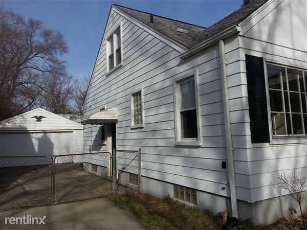 25450 Graham Rd - Photo 3 of 9