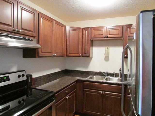 McCarrons Village - Photo 4 of 9