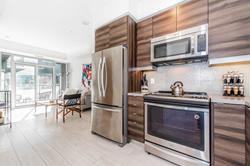 525 Adelaide Street West #%801