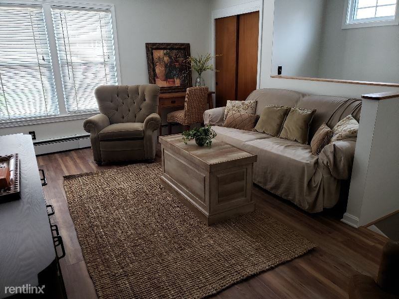 60 60 Glenwood Ave 2 - Photo 3 of 12