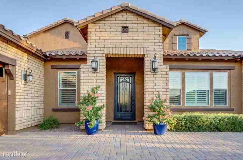 2915 E Constance Way, Phoenix, AZ 85042 5 Bedroom House ...