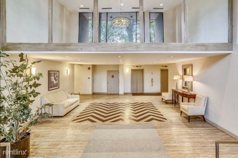 1001 1001 26th St NW 501 - Photo 3 of 22