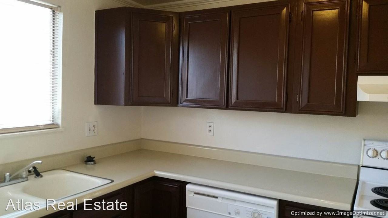 459-461 El Paso Boulevard - Photo 2 of 14