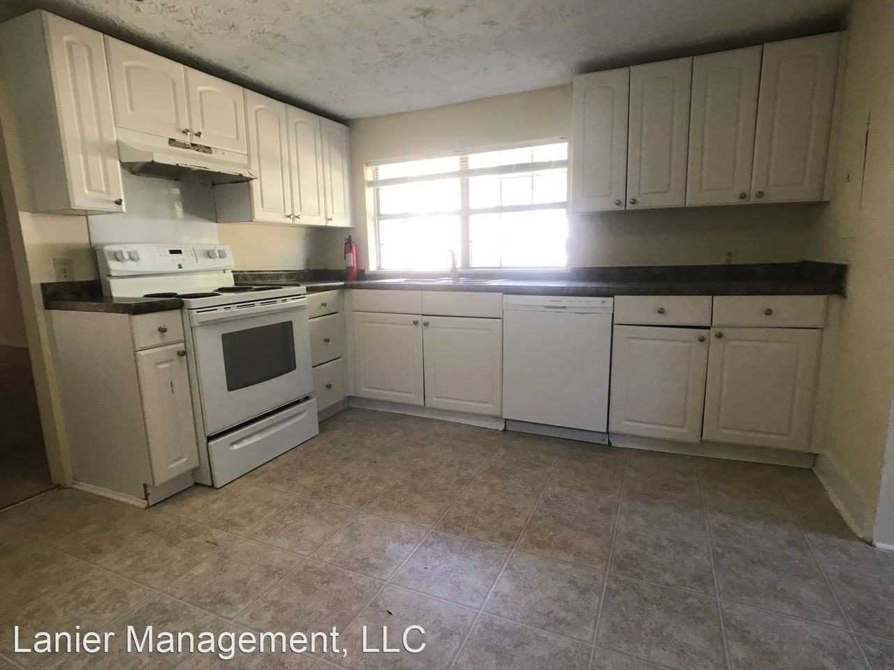 5632 Ga Highway 21 N - Photo 2 of 11