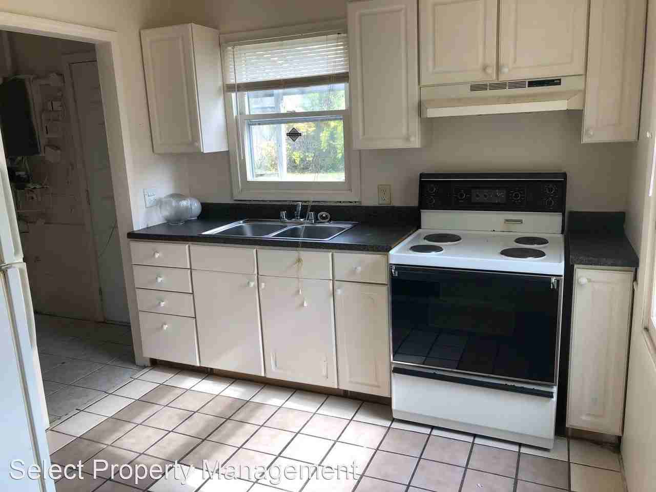 4405 S Colonial Ave - Photo 3 of 8