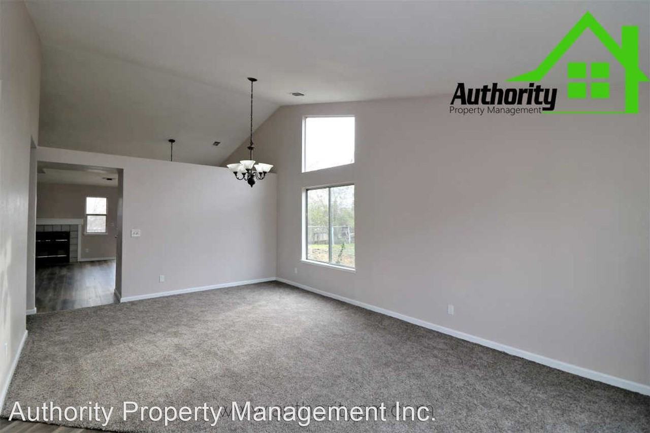 531 Hanland Ct - Photo 2 of 25