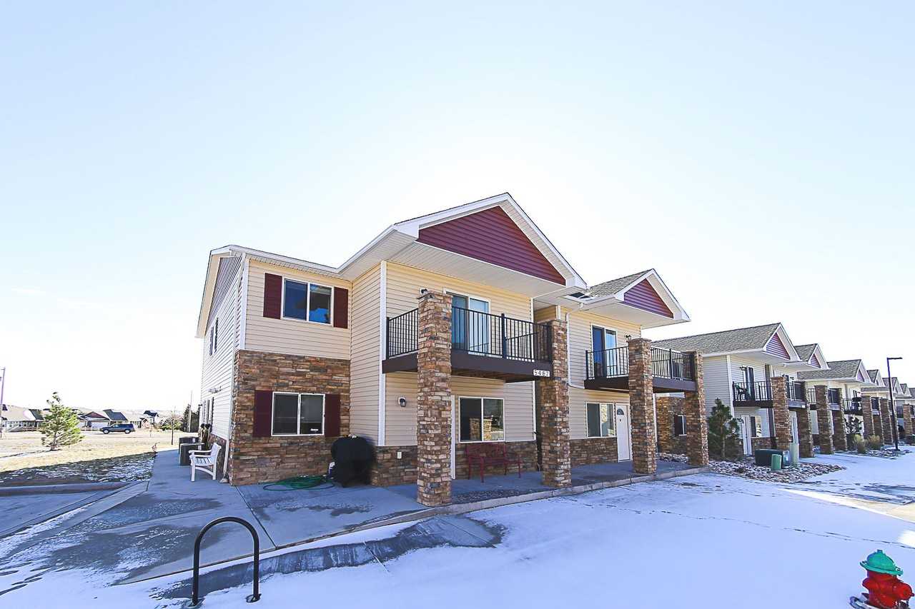 5467 Carter Rd - Photo 2 of 19