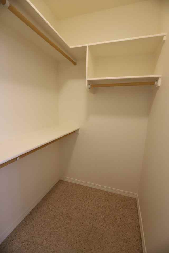 165 Vermont Ave - Photo 7 of 13