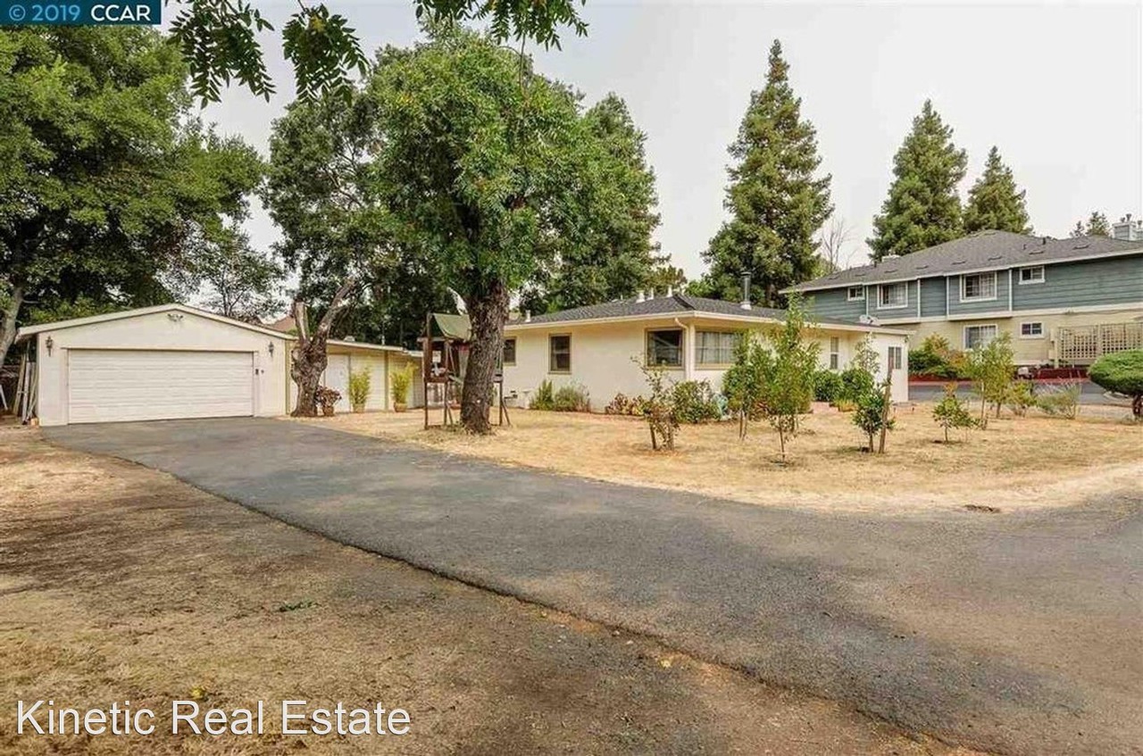 1454 Bel Air Dr - Photo 3 of 20