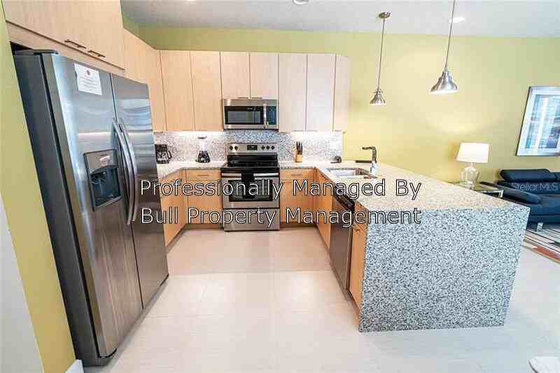 1607 1607 tranquil ave Clermont FL 34714 - Photo 3 of 36