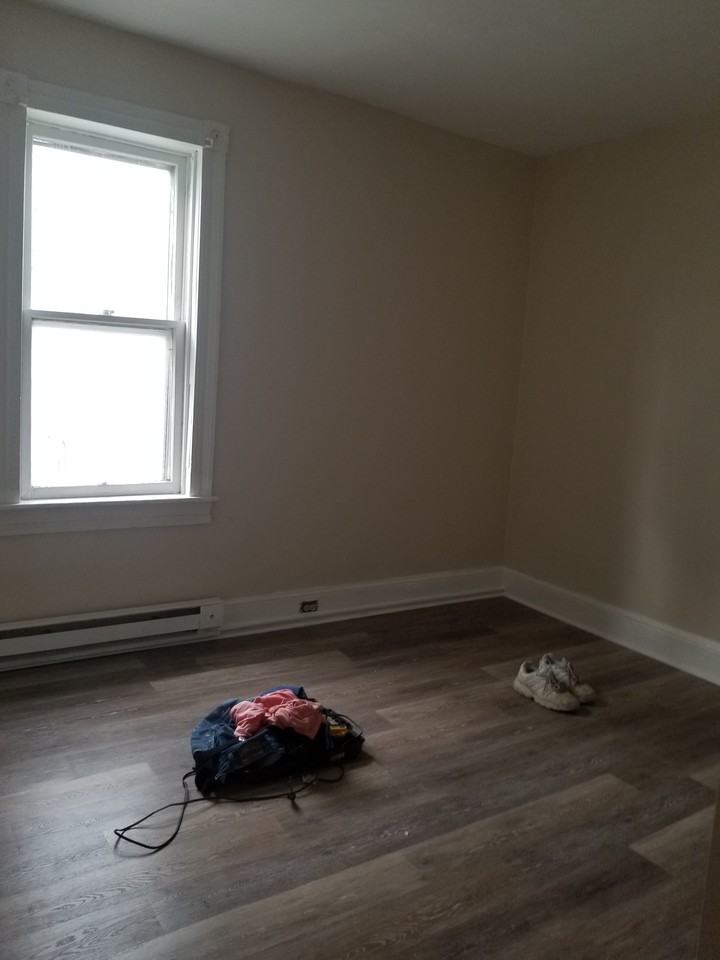 63 Wilson St #5 - Photo 3 of 8