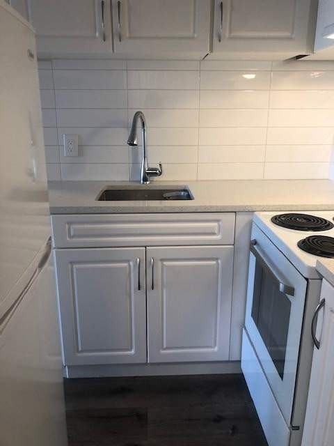 Knightsbridge Apartments - Photo 3 of 5