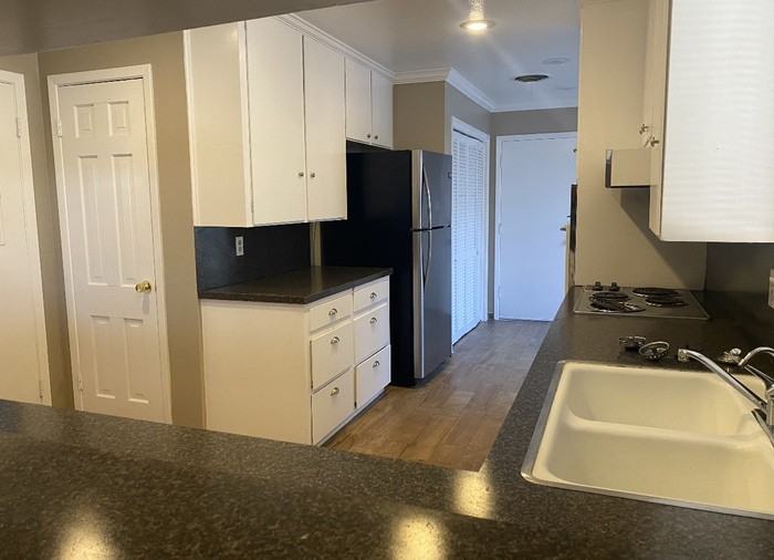 3312 Terrace Ave - Photo 3 of 15