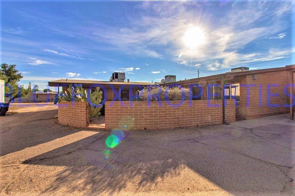 3219 N Cherry Ave - Photo 2 of 23