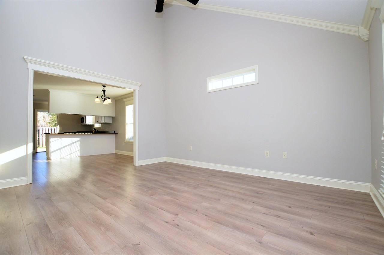 4110 Barrington Dr - Photo 3 of 26
