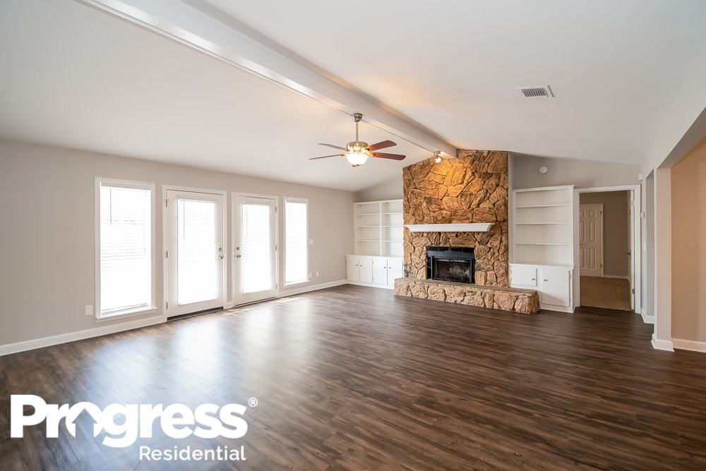 11006 Mandarin Station Dr W - Photo 3 of 23