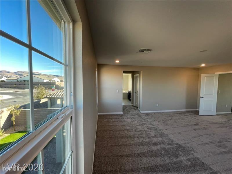 2620 Tolmezzo St - Photo 3 of 10