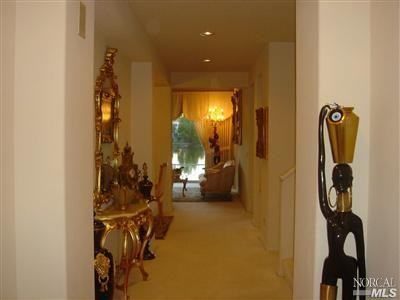 21 Waterside Cir - Photo 3 of 12