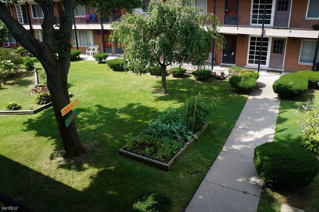 25301 5 Mile Rd #219 - Photo 3 of 7