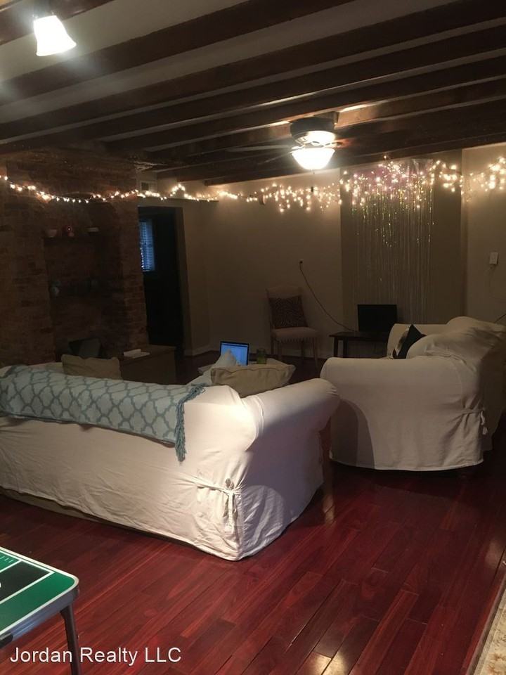 15 Judith St #A - Photo 3 of 9