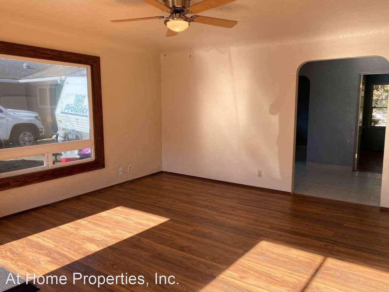 2621-2623 Bowman Rd - Photo 3 of 18