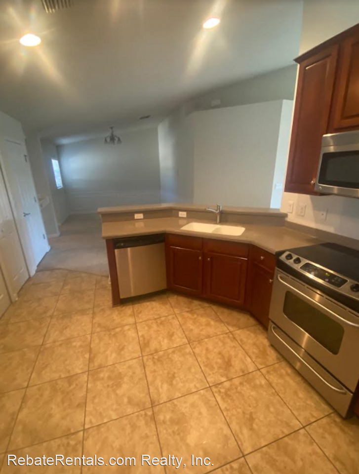 6612 6612 White Blossom Court 10D - Photo 3 of 15