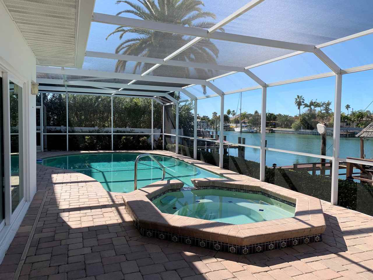 2862 W Vina Del Mar Blvd - Photo 3 of 38