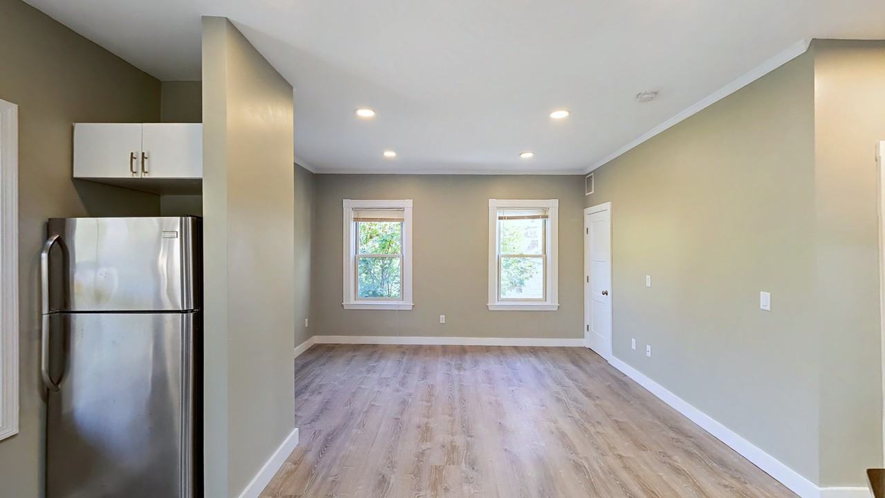 Evergreen St. - Photo 2 of 20