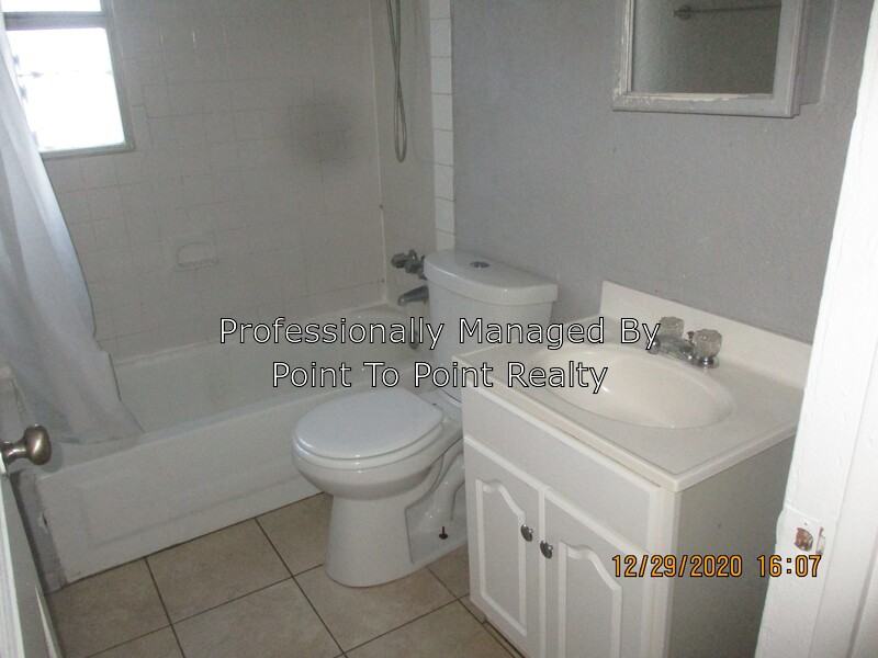 1895 E 27th St - Photo 3 of 12