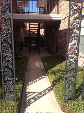 8487 Ahern Dr - Photo 3 of 7