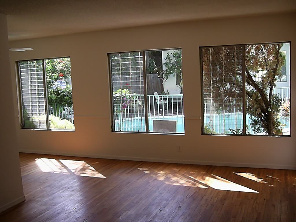 El Mar Apartments, Hollywood - Photo 4 of 4