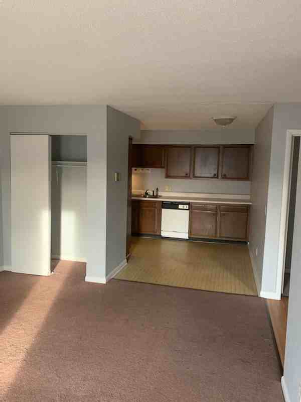 Arlington Place - Photo 2 of 4