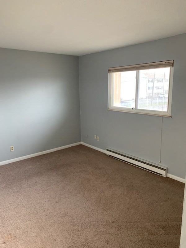 Arlington Place - Photo 3 of 4