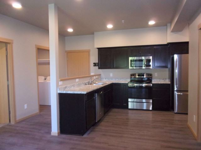 The Tremezzo North Apartments - Photo 3 of 10