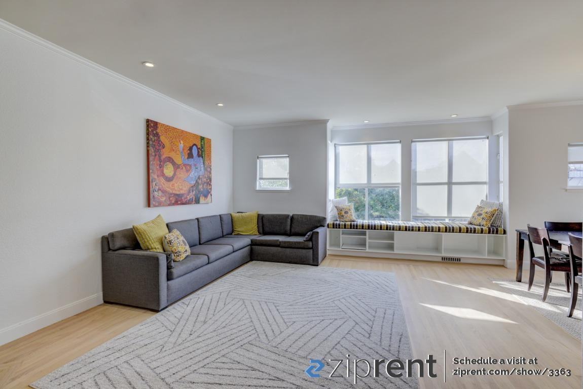 903 Kansas St #1 - Photo 3 of 20