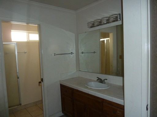 3409 Perisburg Ct - Photo 3 of 10
