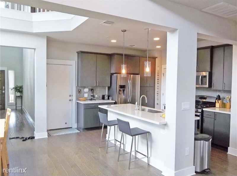 8010 Wildcat Pass - Photo 3 of 22