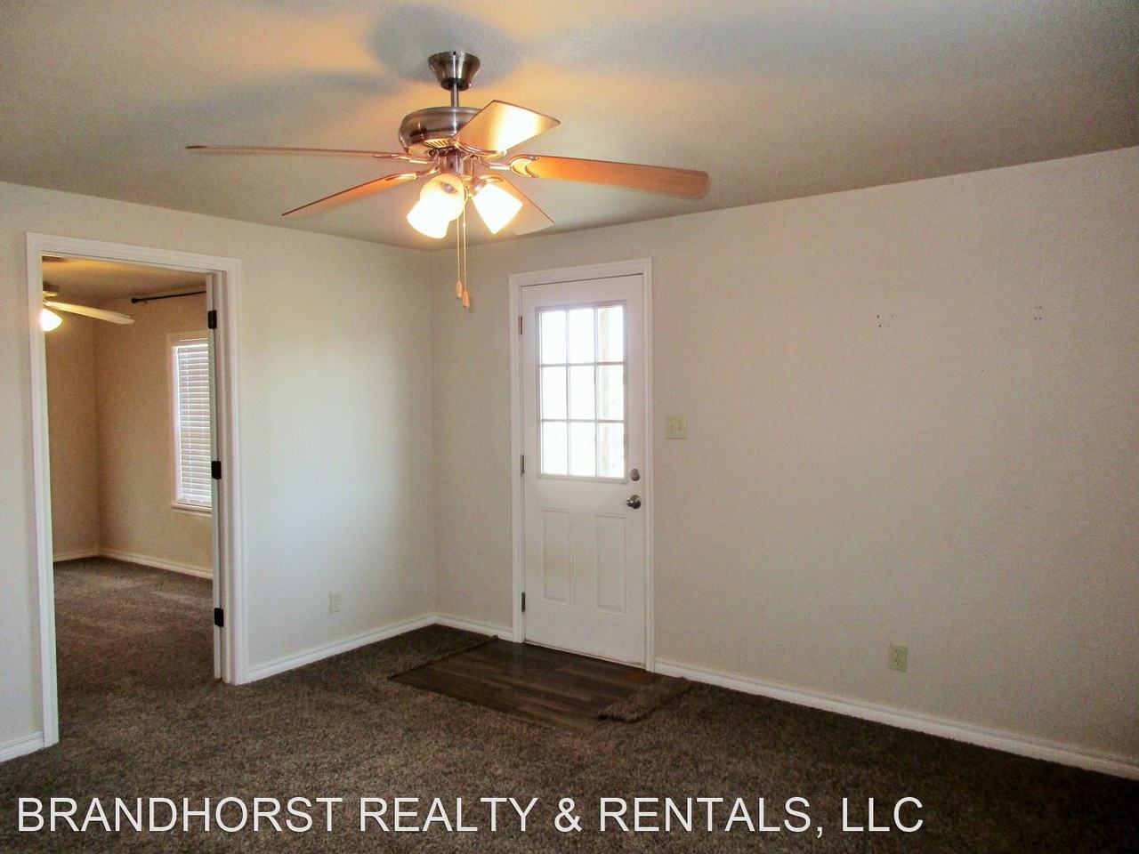 230 E 4th St - Photo 3 of 24