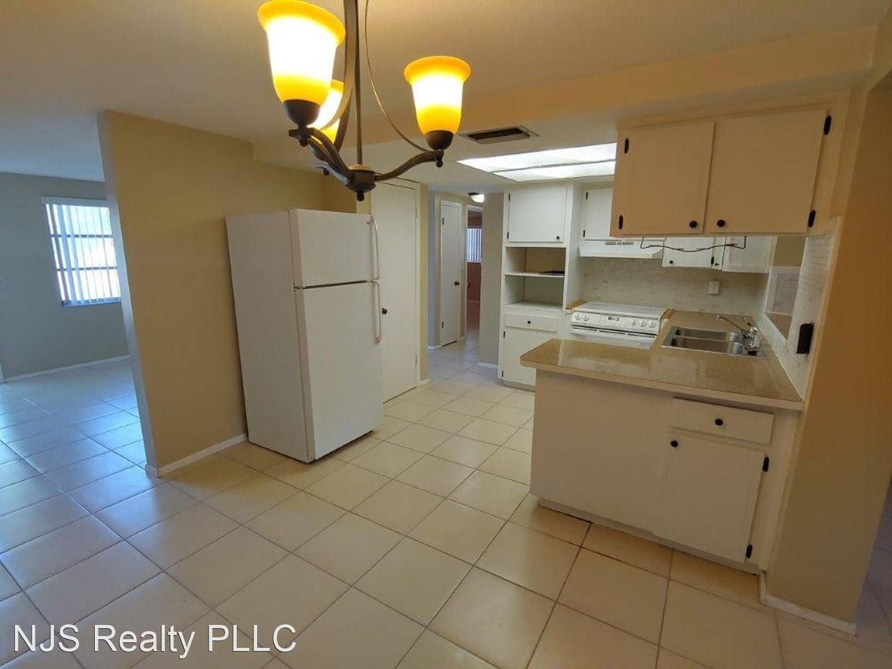 10826 Bridleton Rd - Photo 3 of 9