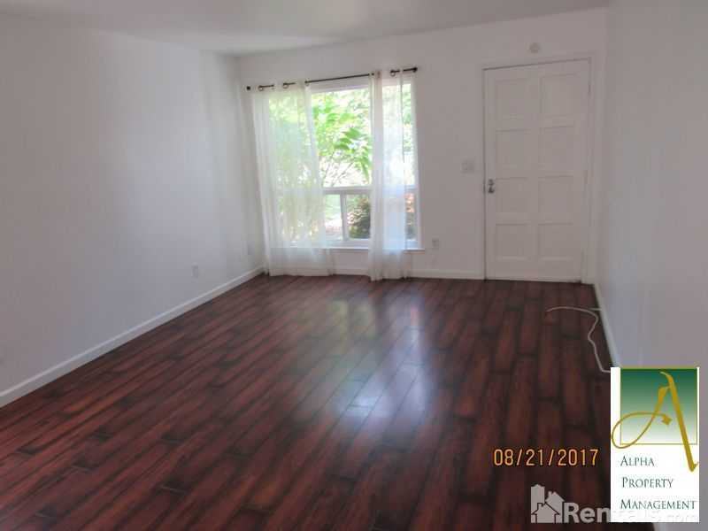 9535 Roads End Pl - Photo 2 of 7