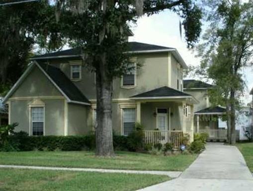 319 Bay Run St - Photo 2 of 19