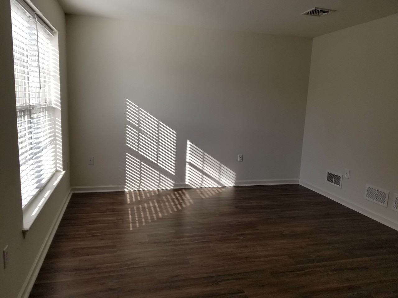 Mill Creek Manor - Photo 2 of 12