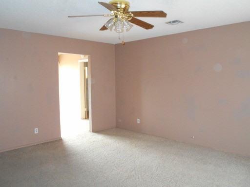 4663 W 17th St - Photo 2 of 8