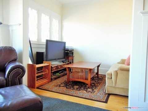 700 15th St #5 - Photo 3 of 15