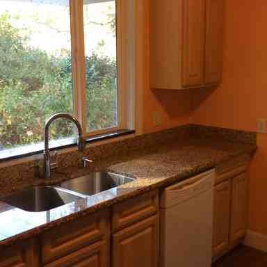 2905 Riverside Dr W - Photo 3 of 17