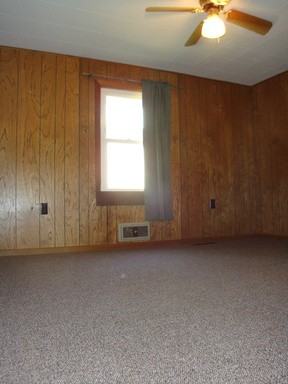 198 Garden Ave - Photo 2 of 9